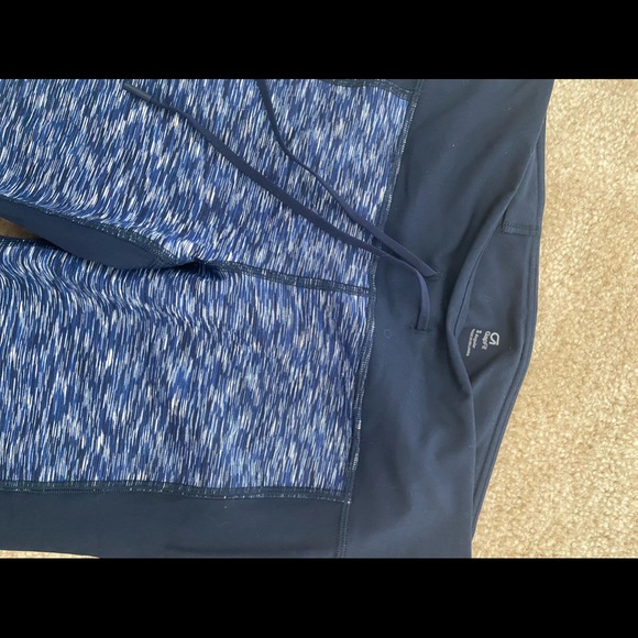 Workout Leggings - Picture 2 of 3